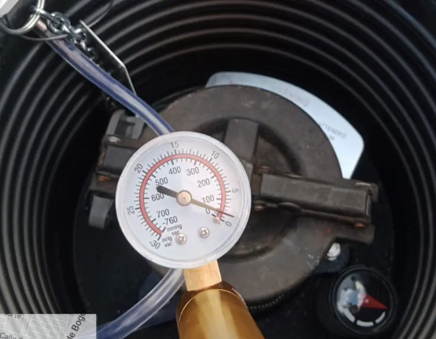 Prueba de hermeticidad con manómetro